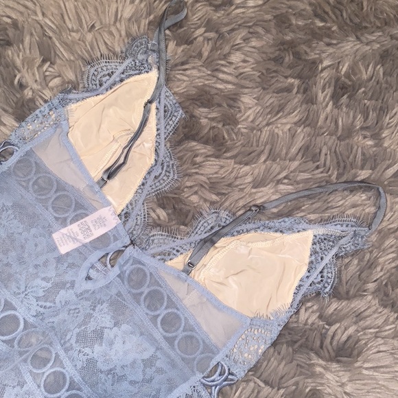 NWOT Victoria's Secret Sheer Bodysuit - Picture 4 of 6